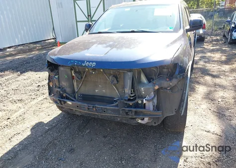 2012 Jeep Grand Cherokee Laredo z USA, uszkodzony, nr VIN 1C4RJFAG1CC170616